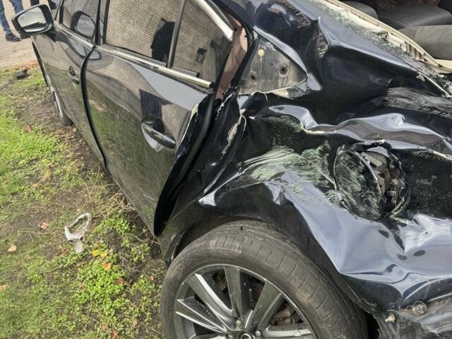 Синій Мазда 6, об'ємом двигуна 0 л та пробігом 150 тис. км за 7400 $, фото 11 на Automoto.ua