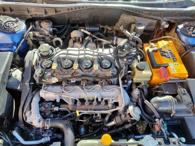 Синий Мазда 6, объемом двигателя 2 л и пробегом 348 тыс. км за 1400 $, фото 13 на Automoto.ua