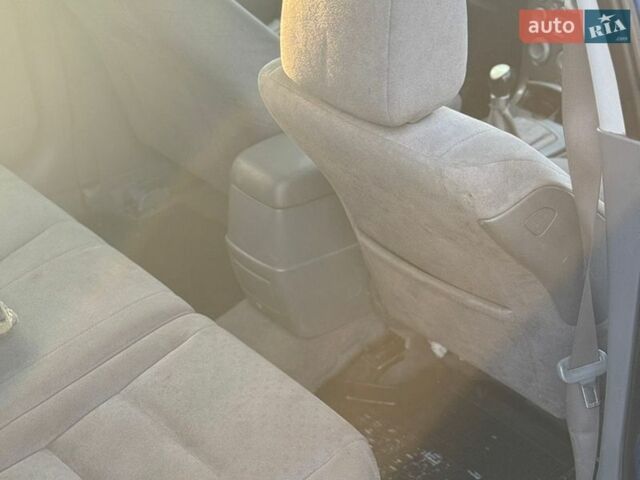 Синий Мазда 6, объемом двигателя 2 л и пробегом 349 тыс. км за 1600 $, фото 14 на Automoto.ua