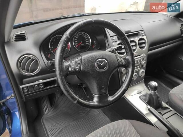Синій Мазда 6, об'ємом двигуна 1.8 л та пробігом 285 тис. км за 3750 $, фото 11 на Automoto.ua