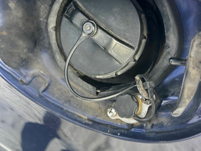 Синий Мазда 6, объемом двигателя 2.3 л и пробегом 233 тыс. км за 2500 $, фото 11 на Automoto.ua