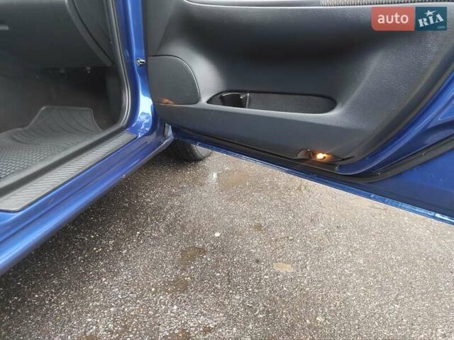Синій Мазда 6, об'ємом двигуна 1.8 л та пробігом 285 тис. км за 3750 $, фото 20 на Automoto.ua