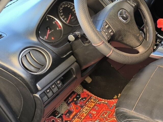 Синій Мазда 6, об'ємом двигуна 2 л та пробігом 321 тис. км за 5300 $, фото 4 на Automoto.ua