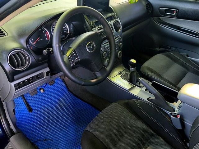 Синій Мазда 6, об'ємом двигуна 2 л та пробігом 230 тис. км за 3500 $, фото 3 на Automoto.ua