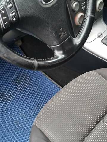 Синій Мазда 6, об'ємом двигуна 2 л та пробігом 287 тис. км за 2900 $, фото 5 на Automoto.ua