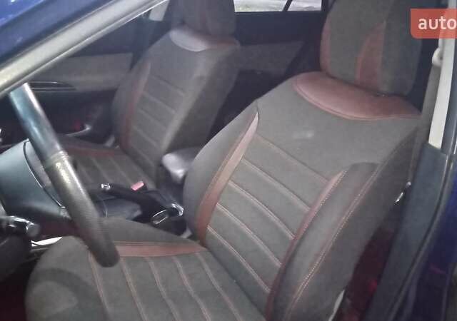 Синій Мазда 6, об'ємом двигуна 1.8 л та пробігом 339 тис. км за 4000 $, фото 2 на Automoto.ua