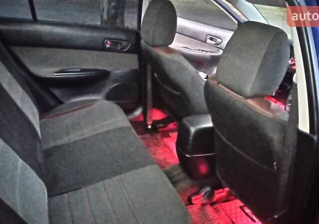 Синій Мазда 6, об'ємом двигуна 1.8 л та пробігом 339 тис. км за 4000 $, фото 11 на Automoto.ua