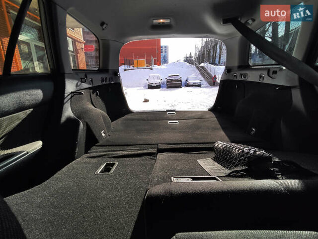 Синій Мазда 6, об'ємом двигуна 2 л та пробігом 317 тис. км за 3400 $, фото 1 на Automoto.ua