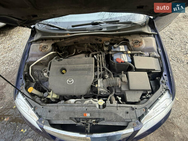 Синий Мазда 6, объемом двигателя 1.8 л и пробегом 200 тыс. км за 2500 $, фото 8 на Automoto.ua