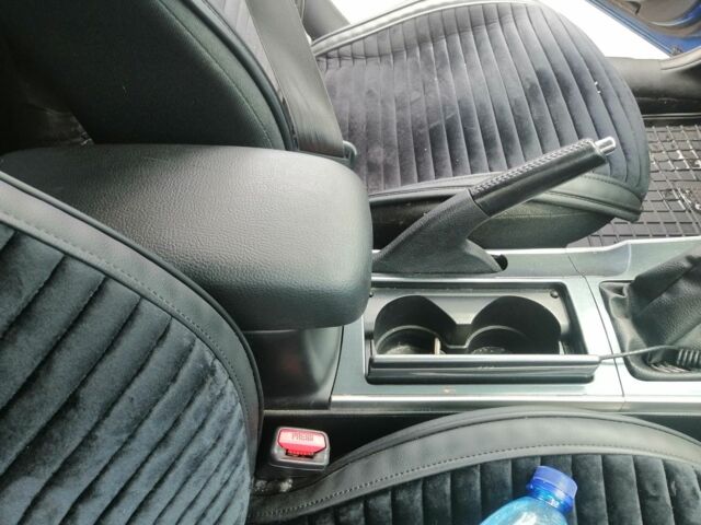 Синий Мазда 6, объемом двигателя 2 л и пробегом 250 тыс. км за 5500 $, фото 4 на Automoto.ua