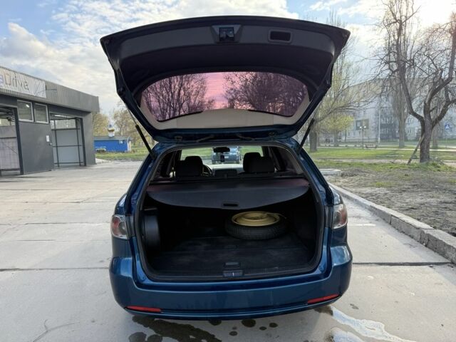 Синій Мазда 6, об'ємом двигуна 1.8 л та пробігом 303 тис. км за 4800 $, фото 8 на Automoto.ua