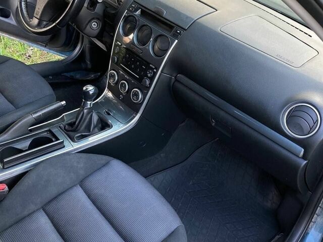 Синій Мазда 6, об'ємом двигуна 1.8 л та пробігом 291 тис. км за 4200 $, фото 15 на Automoto.ua