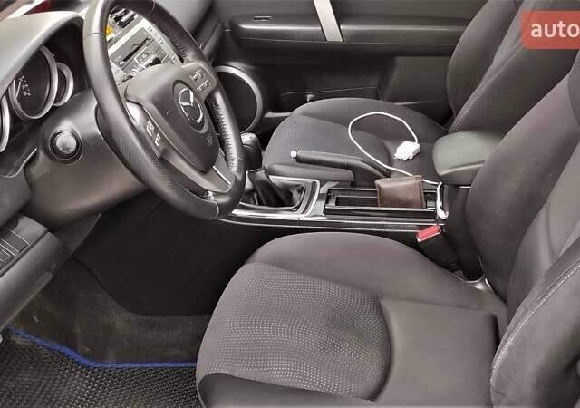 Синій Мазда 6, об'ємом двигуна 1.8 л та пробігом 211 тис. км за 6800 $, фото 11 на Automoto.ua