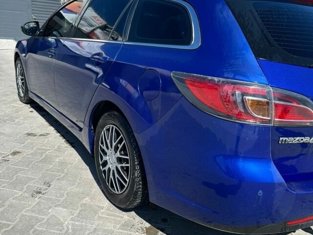 Синий Мазда 6, объемом двигателя 2 л и пробегом 313 тыс. км за 5500 $, фото 4 на Automoto.ua
