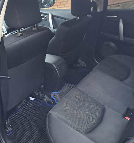 Синий Мазда 6, объемом двигателя 1.8 л и пробегом 211 тыс. км за 5900 $, фото 3 на Automoto.ua