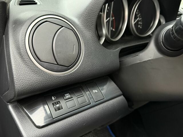 Синій Мазда 6, об'ємом двигуна 2 л та пробігом 320 тис. км за 4800 $, фото 8 на Automoto.ua