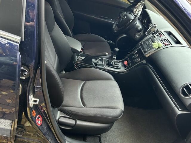 Синій Мазда 6, об'ємом двигуна 2 л та пробігом 240 тис. км за 6600 $, фото 4 на Automoto.ua