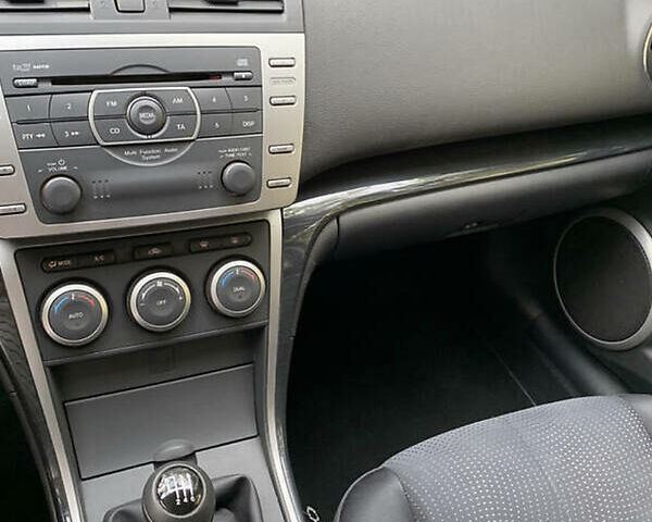 Синий Мазда 6, объемом двигателя 2 л и пробегом 265 тыс. км за 6200 $, фото 10 на Automoto.ua