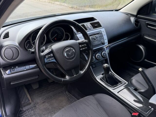 Синий Мазда 6, объемом двигателя 2 л и пробегом 225 тыс. км за 5013 $, фото 8 на Automoto.ua