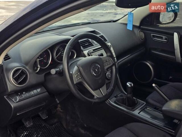 Синий Мазда 6, объемом двигателя 2 л и пробегом 260 тыс. км за 5250 $, фото 10 на Automoto.ua
