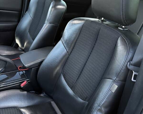 Синій Мазда 6, об'ємом двигуна 2.2 л та пробігом 214 тис. км за 8500 $, фото 36 на Automoto.ua