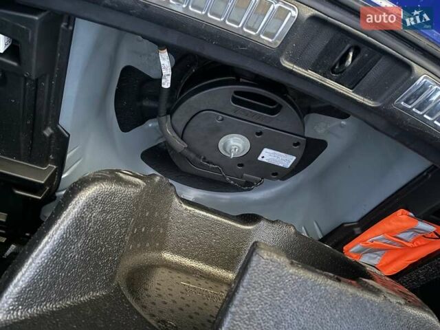 Синій Мазда 6, об'ємом двигуна 2.2 л та пробігом 214 тис. км за 8500 $, фото 39 на Automoto.ua