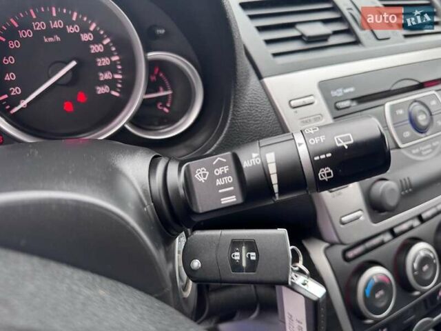 Синий Мазда 6, объемом двигателя 0 л и пробегом 185 тыс. км за 9000 $, фото 46 на Automoto.ua