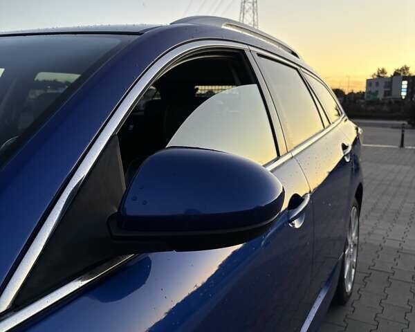 Синій Мазда 6, об'ємом двигуна 2.2 л та пробігом 214 тис. км за 8500 $, фото 5 на Automoto.ua