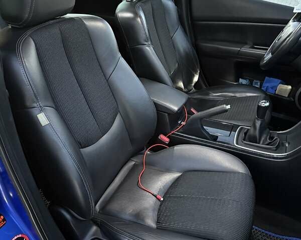 Синій Мазда 6, об'ємом двигуна 2.2 л та пробігом 214 тис. км за 8500 $, фото 25 на Automoto.ua
