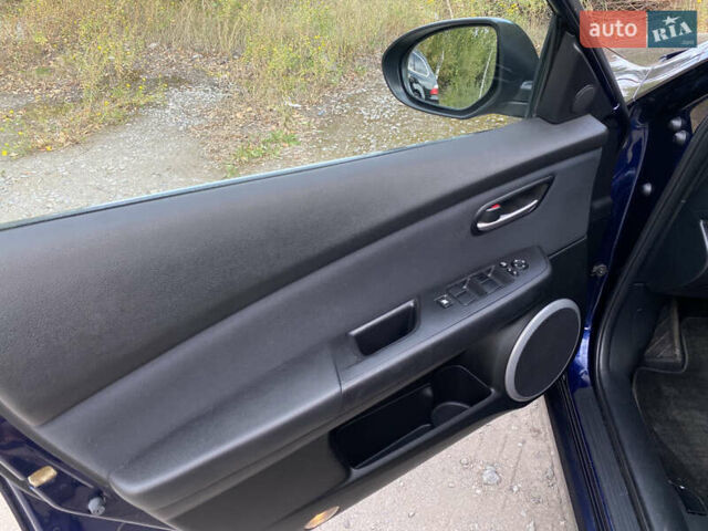 Синий Мазда 6, объемом двигателя 1.8 л и пробегом 167 тыс. км за 7200 $, фото 5 на Automoto.ua