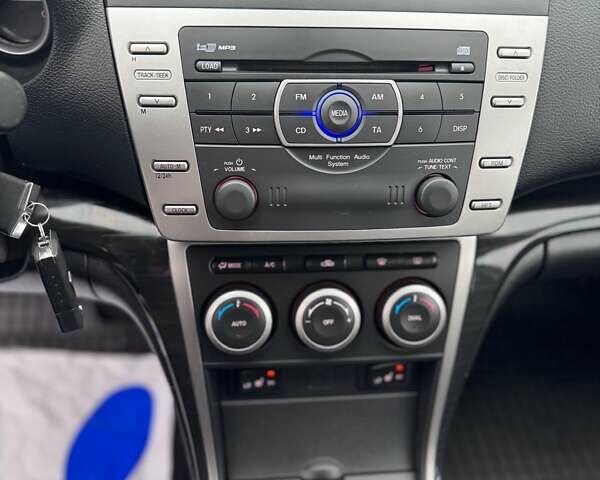 Синий Мазда 6, объемом двигателя 0 л и пробегом 185 тыс. км за 9000 $, фото 37 на Automoto.ua