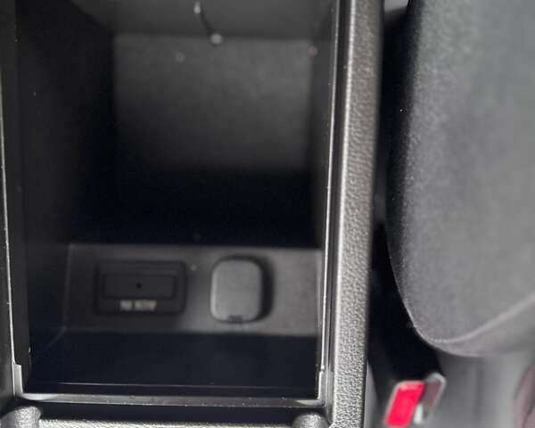 Синий Мазда 6, объемом двигателя 0 л и пробегом 185 тыс. км за 9000 $, фото 41 на Automoto.ua