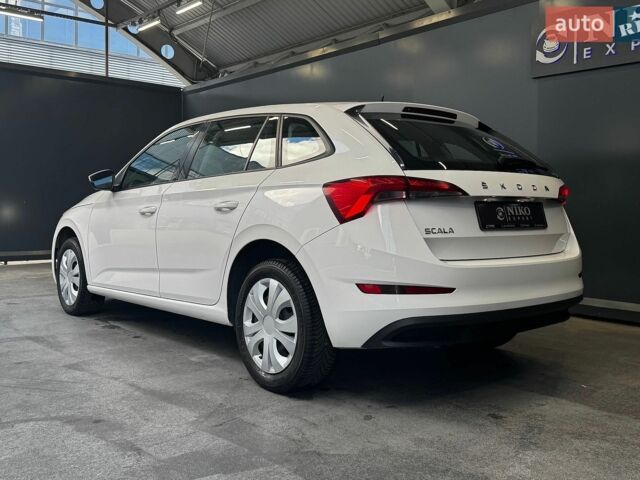 Синий Мазда 6, объемом двигателя 2 л и пробегом 259 тыс. км за 6412 $, фото 11 на Automoto.ua