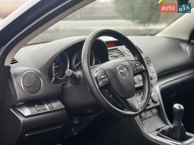 Синій Мазда 6, об'ємом двигуна 2.2 л та пробігом 271 тис. км за 5800 $, фото 15 на Automoto.ua