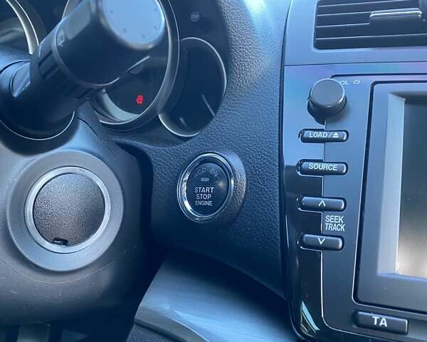 Синій Мазда 6, об'ємом двигуна 2.18 л та пробігом 247 тис. км за 9500 $, фото 16 на Automoto.ua
