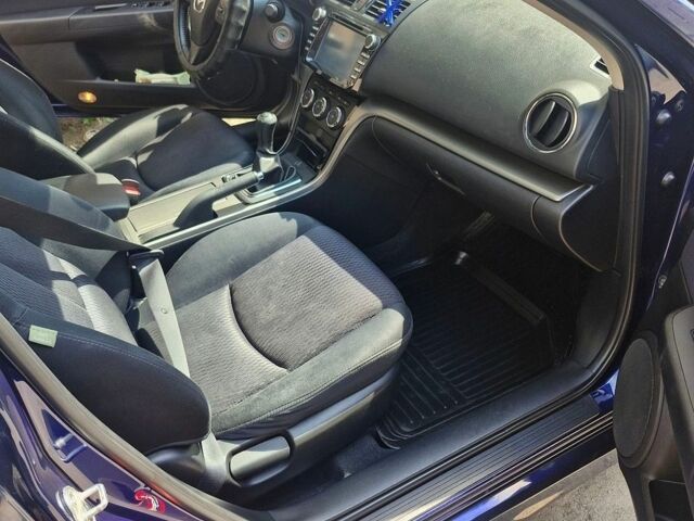 Синій Мазда 6, об'ємом двигуна 2.18 л та пробігом 316 тис. км за 6600 $, фото 8 на Automoto.ua