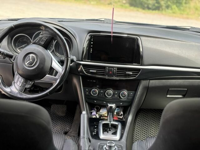 Синій Мазда 6, об'ємом двигуна 2.2 л та пробігом 196 тис. км за 10500 $, фото 6 на Automoto.ua