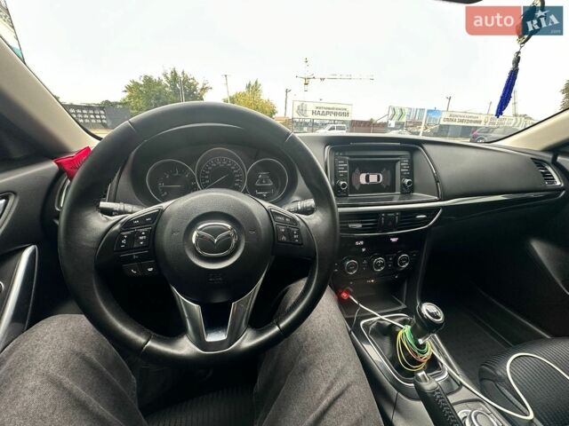 Синий Мазда 6, объемом двигателя 2.19 л и пробегом 291 тыс. км за 9900 $, фото 9 на Automoto.ua