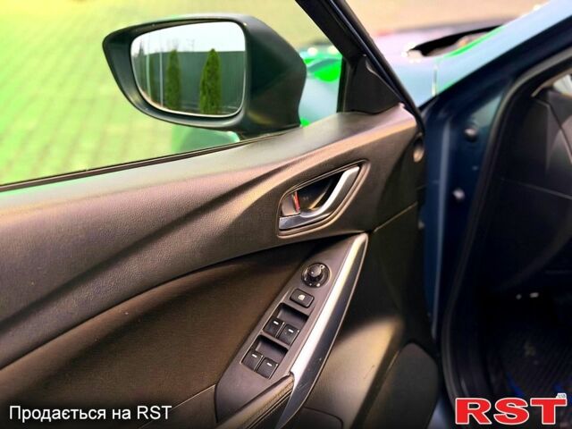 Синій Мазда 6, об'ємом двигуна 2.2 л та пробігом 230 тис. км за 11500 $, фото 2 на Automoto.ua