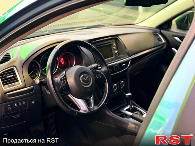 Синий Мазда 6, объемом двигателя 2.2 л и пробегом 230 тыс. км за 11500 $, фото 3 на Automoto.ua