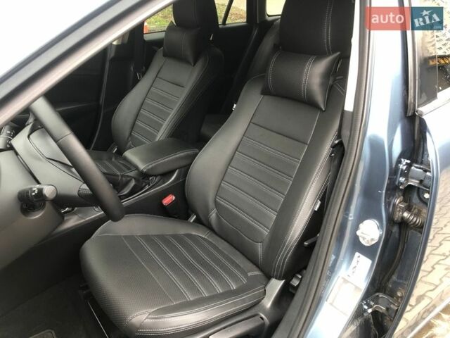 Синий Мазда 6, объемом двигателя 2.19 л и пробегом 237 тыс. км за 10700 $, фото 14 на Automoto.ua