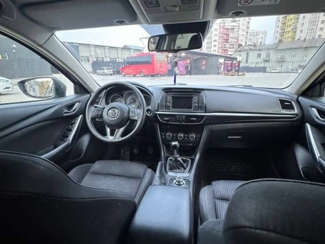Синий Мазда 6, объемом двигателя 2.2 л и пробегом 275 тыс. км за 8500 $, фото 7 на Automoto.ua