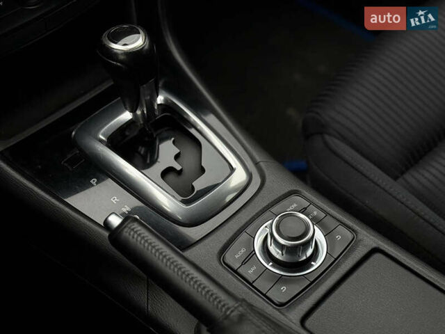 Синій Мазда 6, об'ємом двигуна 2.19 л та пробігом 249 тис. км за 11200 $, фото 17 на Automoto.ua