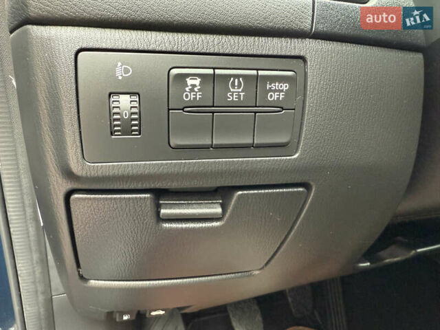 Синий Мазда 6, объемом двигателя 2.18 л и пробегом 213 тыс. км за 9900 $, фото 45 на Automoto.ua