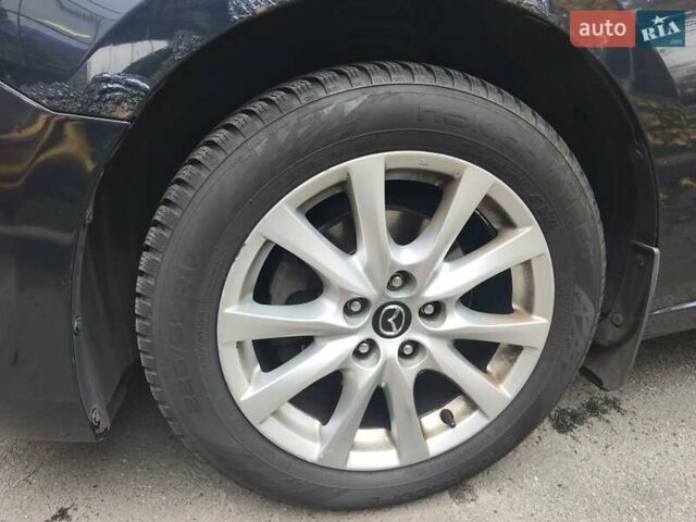 Синий Мазда 6, объемом двигателя 2 л и пробегом 251 тыс. км за 9900 $, фото 2 на Automoto.ua