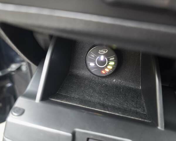 Синий Мазда 6, объемом двигателя 2 л и пробегом 251 тыс. км за 9900 $, фото 20 на Automoto.ua