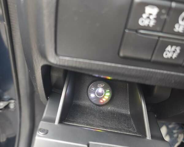 Синий Мазда 6, объемом двигателя 2 л и пробегом 251 тыс. км за 9900 $, фото 19 на Automoto.ua