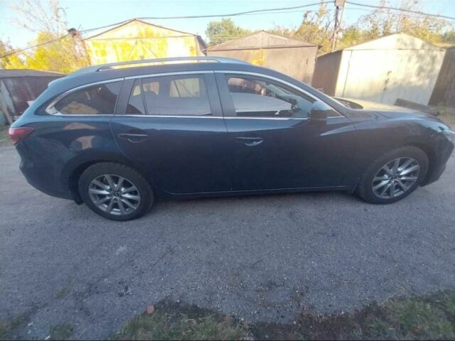 Синий Мазда 6, объемом двигателя 0 л и пробегом 170 тыс. км за 1000 $, фото 2 на Automoto.ua