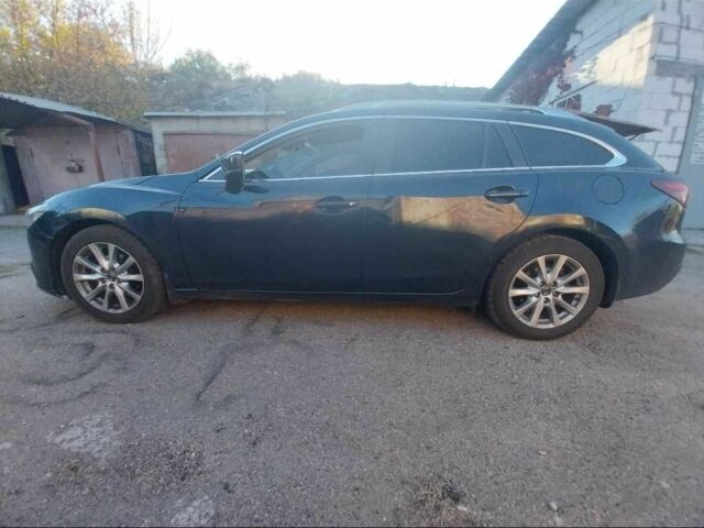 Синий Мазда 6, объемом двигателя 0 л и пробегом 170 тыс. км за 1000 $, фото 1 на Automoto.ua