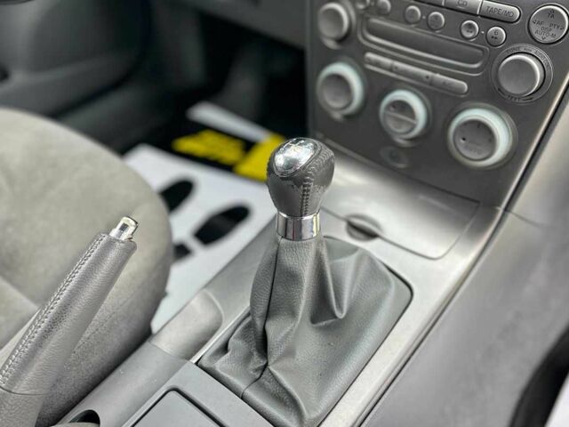 Синий Мазда 6, объемом двигателя 1.8 л и пробегом 199 тыс. км за 4400 $, фото 15 на Automoto.ua